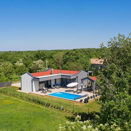 Vila Nora With Heated Pool Marčana Kültér fotó